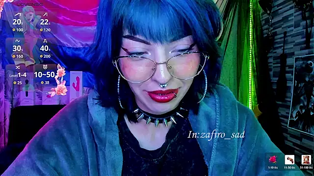 BlueElyxra's Live Chat Room
