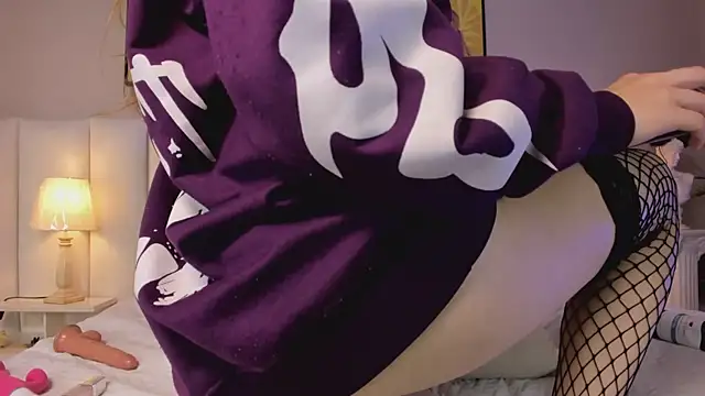 Živá chatovací místnost miia_vixen