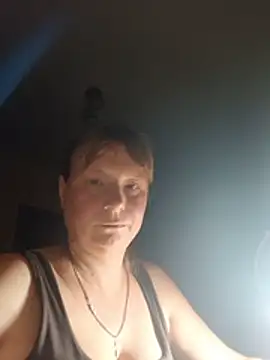MikkiLove777's Live Chat Room
