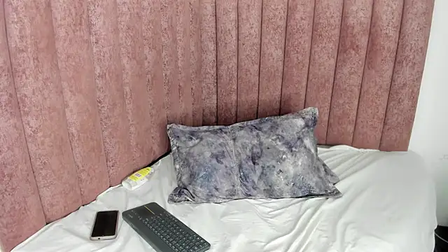 CoralRuiz чат на живо