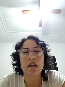 Chat soba uživo modela Rebelchocolate