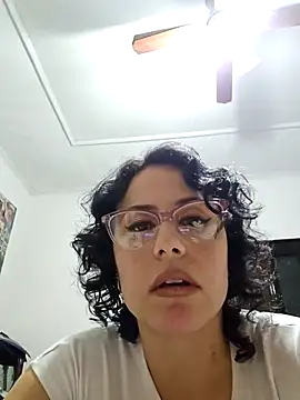 Rebelchocolate: δωμάτιο απευθείας συνομιλίας