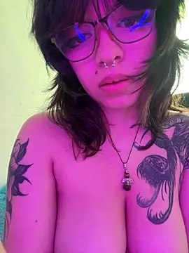 Phòng Chat Trực Tiếp BabySixxxx