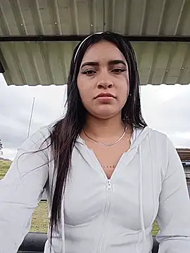 Sky__19 Live Chatraum