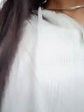 Sky__19 Live Chatraum