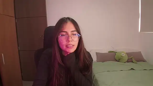 Phòng Chat Trực Tiếp abbyyandmaxx