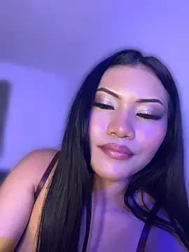 MaddyRossx's Live Chat Room