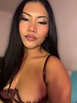 MaddyRossx's Live Chat Room