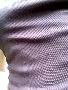 JessieeFlirty 실시간 채팅방
