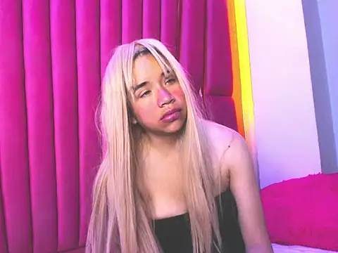 Phòng Chat Trực Tiếp ivyqueen28