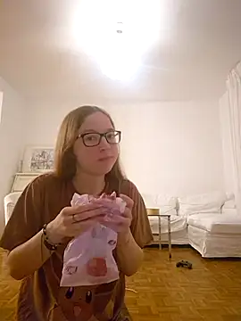 Sala de chat ao vivo de Freaky-Doll