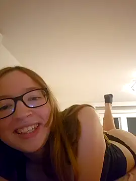 Chatroom en direct de Freaky-Doll