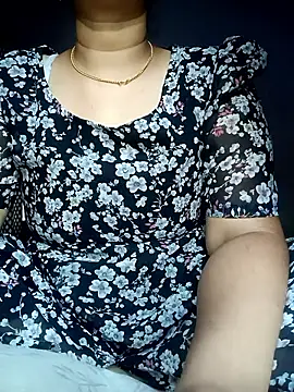 Hansikatelugu Adlı Modelin Canlı Sohbet Odası