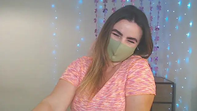 MillaVelvet's Live Chat Room