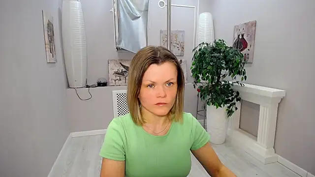 wild_temptation_'s Live Chat Room