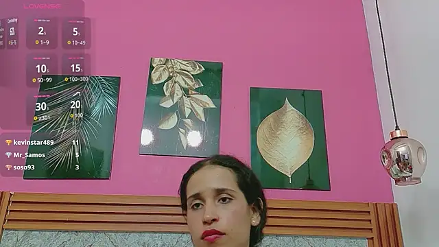 Sala de chat en directo de NaughtyyMommyyy