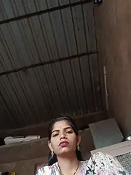 חדר צ'אט בשידור חי של Khushi_lodha