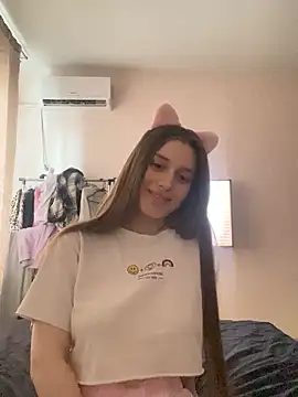 _SweetAnna_ Adlı Modelin Canlı Sohbet Odası
