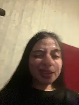 חדר צ'אט בשידור חי של danitauwu