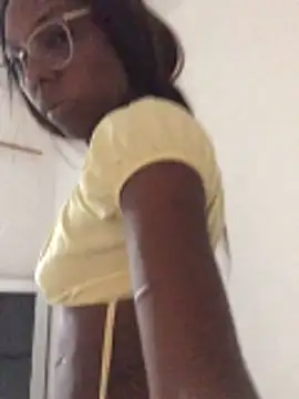 vicky_rosex লাইভ চ্যাট রুম