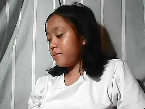 ห้องแชทสดของ Yours_AsianPinayGirl18