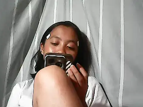 Yours_AsianPinayGirl18 Ruang Obrolan Langsung