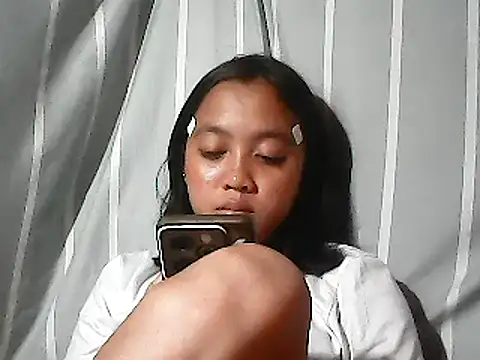 Yours_AsianPinayGirl18 Ruang Obrolan Langsung