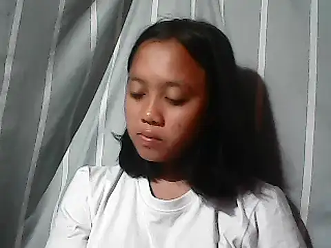 Yours_AsianPinayGirl18 লাইভ চ্যাট রুম