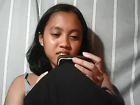 Yours_AsianPinayGirl18 чат на живо