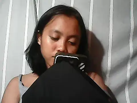 Yours_AsianPinayGirl18 লাইভ চ্যাট রুম