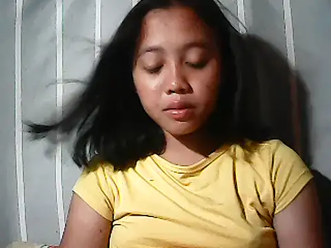 غرفة دردشة Yours_AsianPinayGirl18 المباشرة