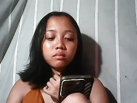 ห้องแชทสดของ Yours_AsianPinayGirl18