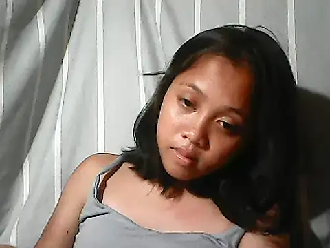 ห้องแชทสดของ Yours_AsianPinayGirl18