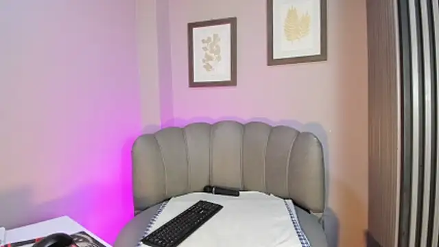 Roxanna_moore чат на живо