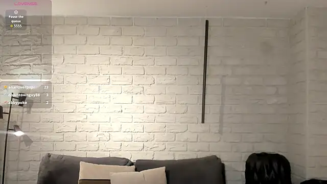 Sala de chat en directo de LoiseHarper