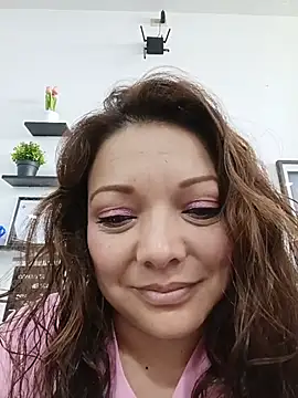 SAMANTHA--02's Live Chat Room