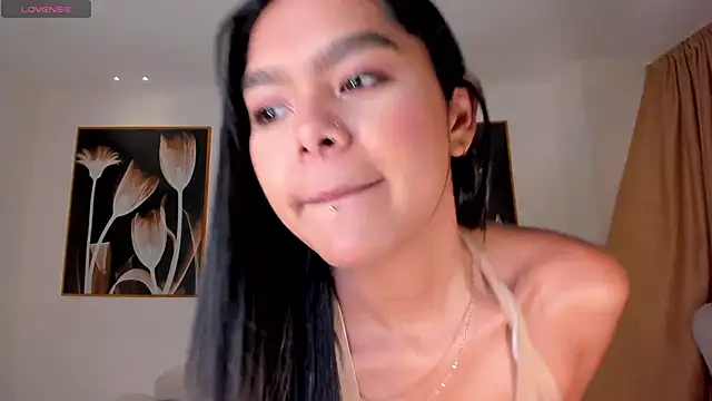 SaphiraJamesn Live chat-huone