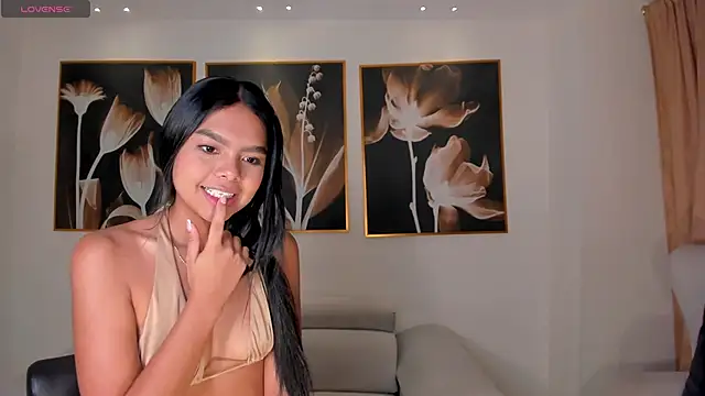 Sala de chat ao vivo de SaphiraJames