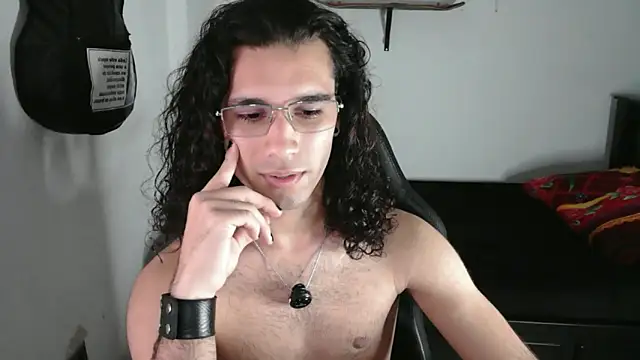 Seks show uživo modela oezack1 na kameri