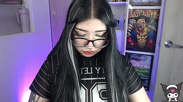 Онлайн чат VamppyJanne