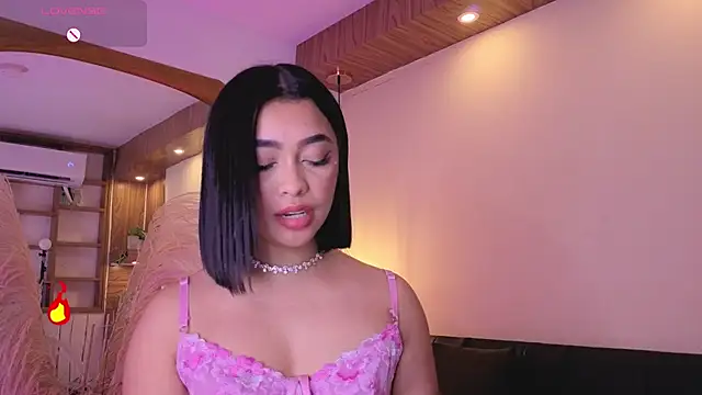 Pokój czatu na żywo – Chloe_monroee