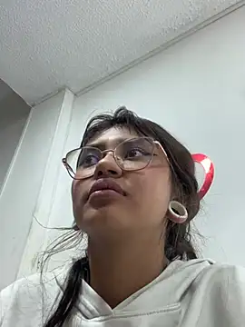 Noa_lau Cameră chat live