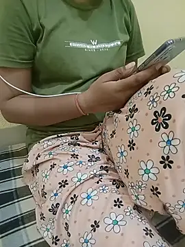 Sala de chat en directo de Seema_yadav01