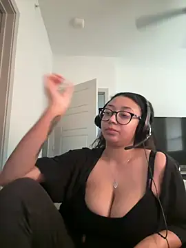 minhaaa_baby 现场聊天室