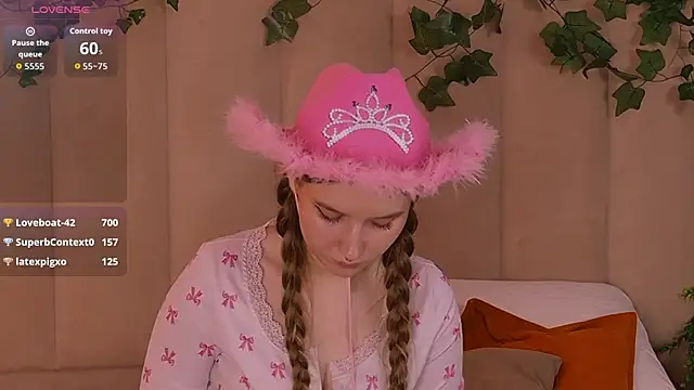 Sala de chat ao vivo de Flora_DeVille
