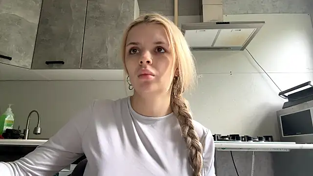 Živá chatovací místnost Britney_Calverhends