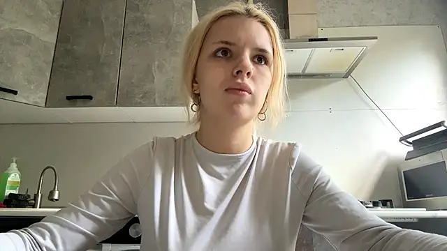 Živá chatovací místnost Britney_Calverhends