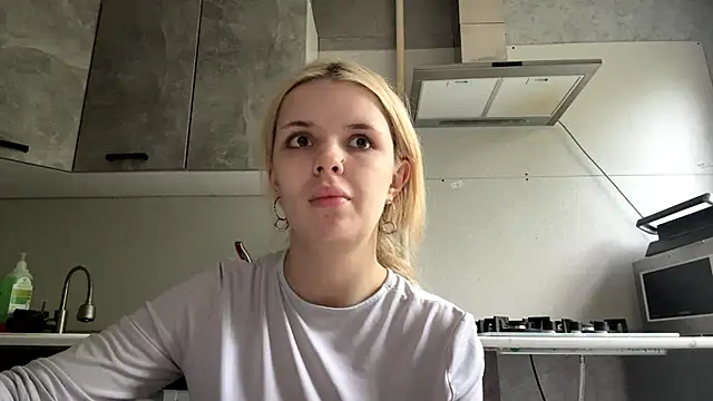 Britney_Calverhends' Live Chat Room