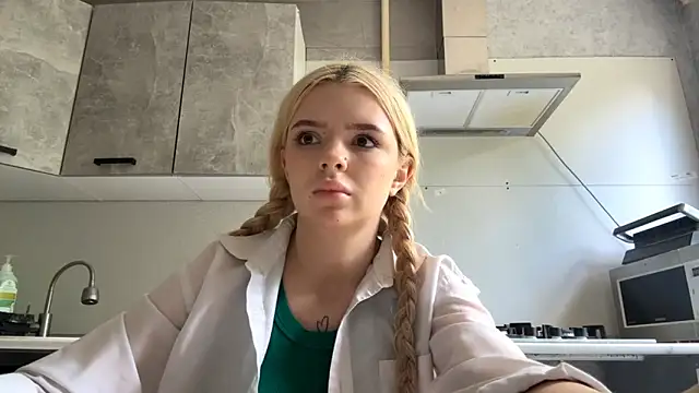 Britney_Calverhends' Live Chat Room