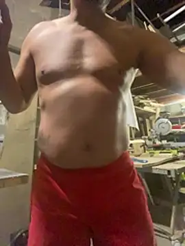 daddy3945 Adlı Modelin Canlı Sohbet Odası